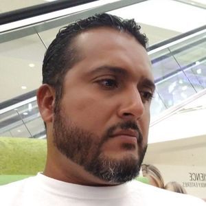 Meet your Posher, Roberto